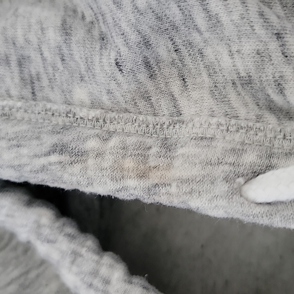 Hollister Cropped Hoodie - Picture 4 of 5